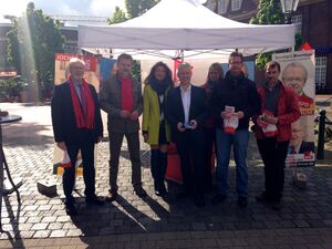 Unser toller Stand in Bestbesetzung, in der Leeraner Fuzo!